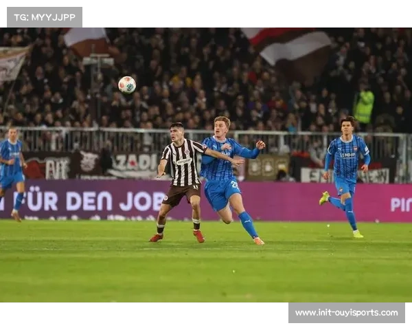 科莫客场大胜莱切，帕斯成为球队进攻核心